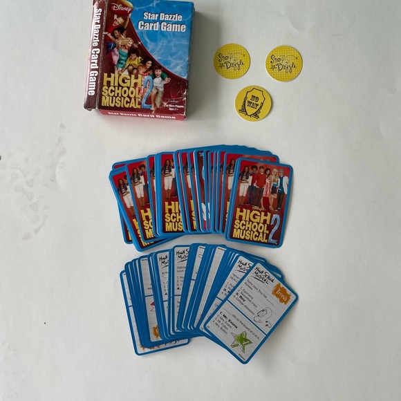 DISNEY HIGH SCHOOl MUSICAL BOOKS  CARD GAME PiLLOW - Picture 8 of 8